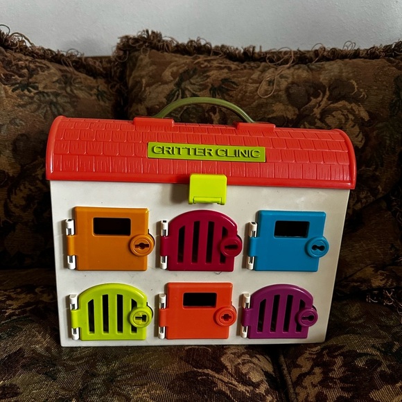 Other - Critter clinic toy